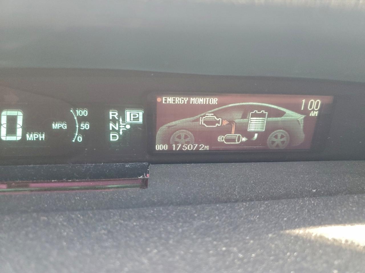 2014 TOYOTA PRIUS photo 9