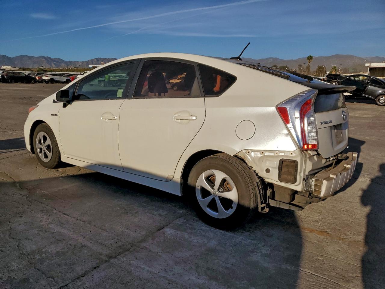 2014 TOYOTA PRIUS photo 2