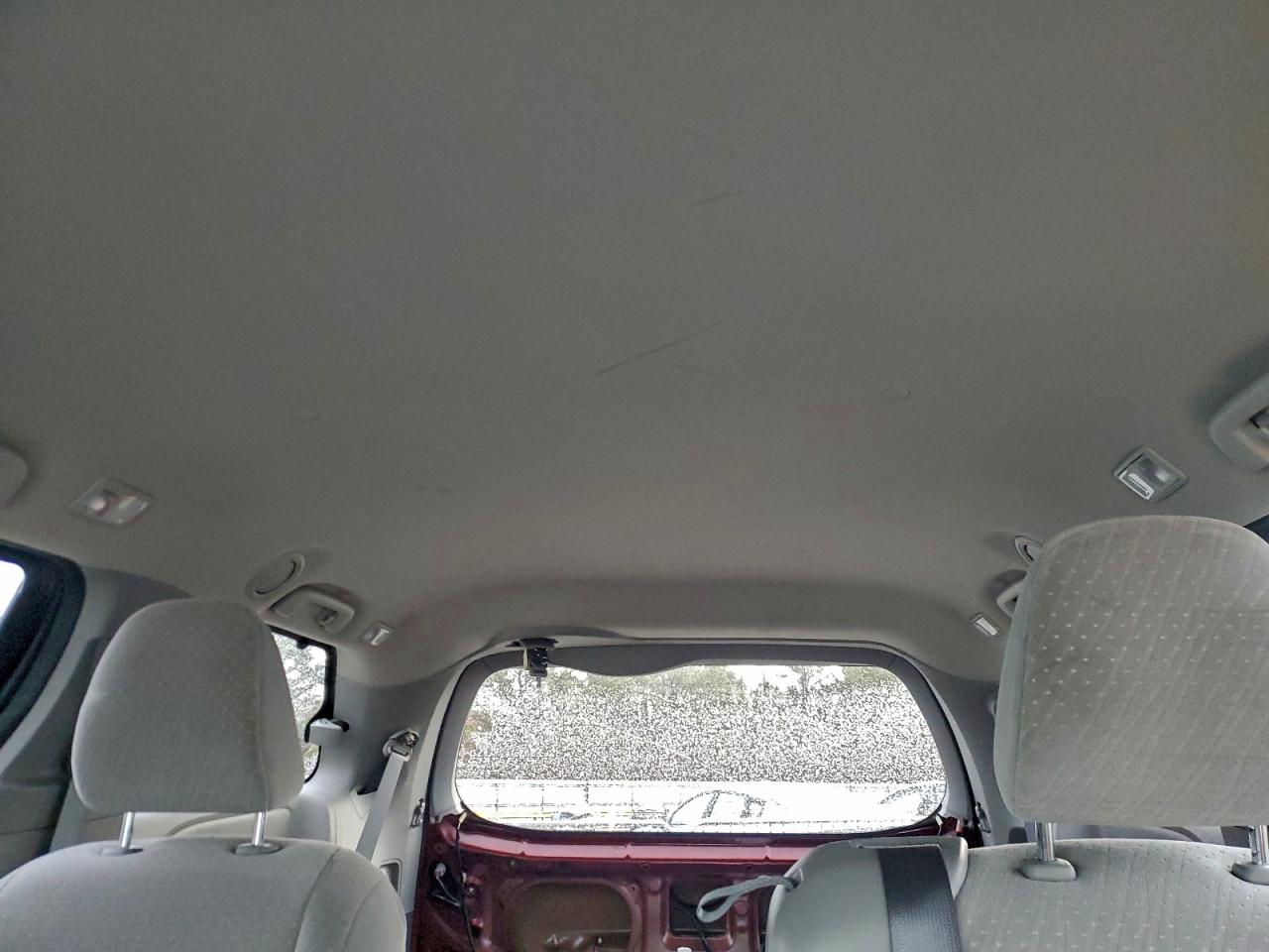 2020 TOYOTA SIENNA LE photo 10