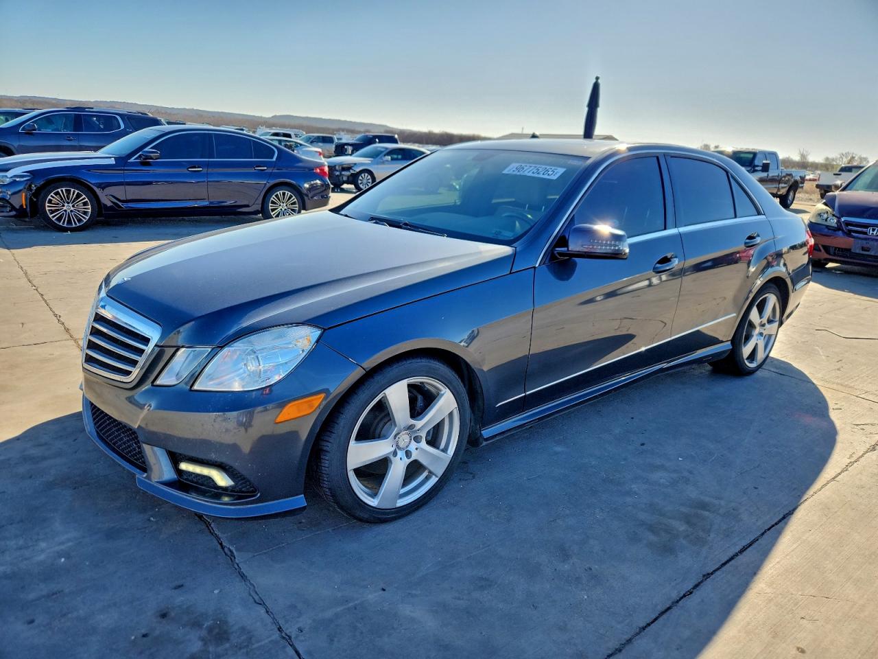 2011 MERCEDES-BENZ E