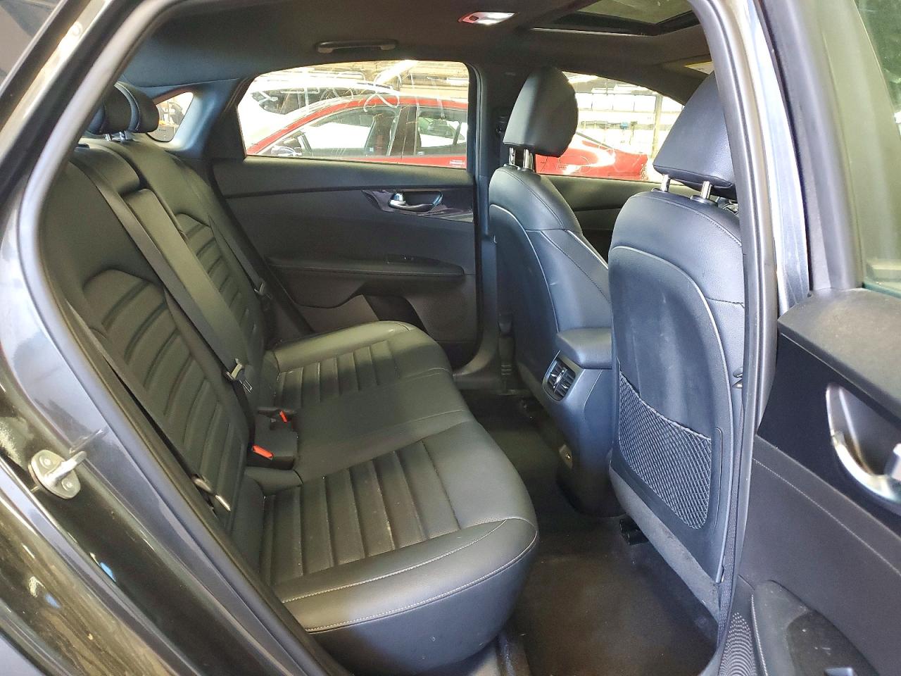 2024 KIA FORTE GT LINE photo 10