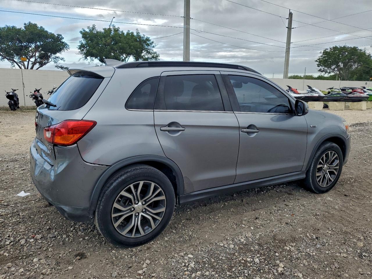 2017 MITSUBISHI OUTLANDER SPORT SEL photo 3