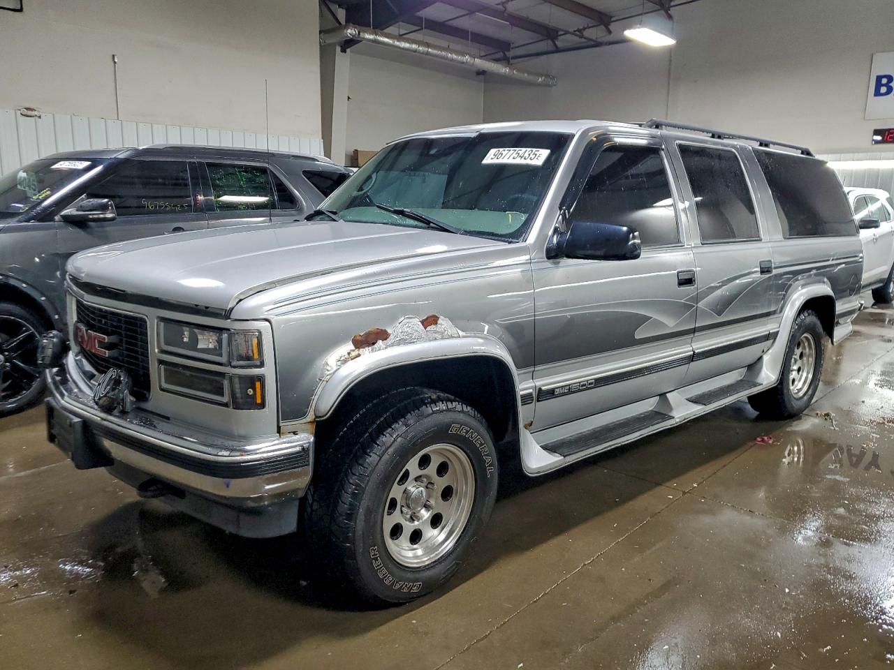 1997 GMC SUBURBAN