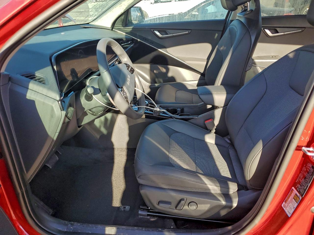 2025 KIA NIRO WIND photo 7