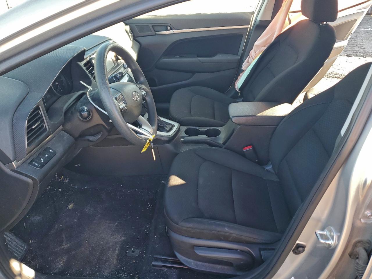 2020 HYUNDAI ELANTRA SEL photo 7