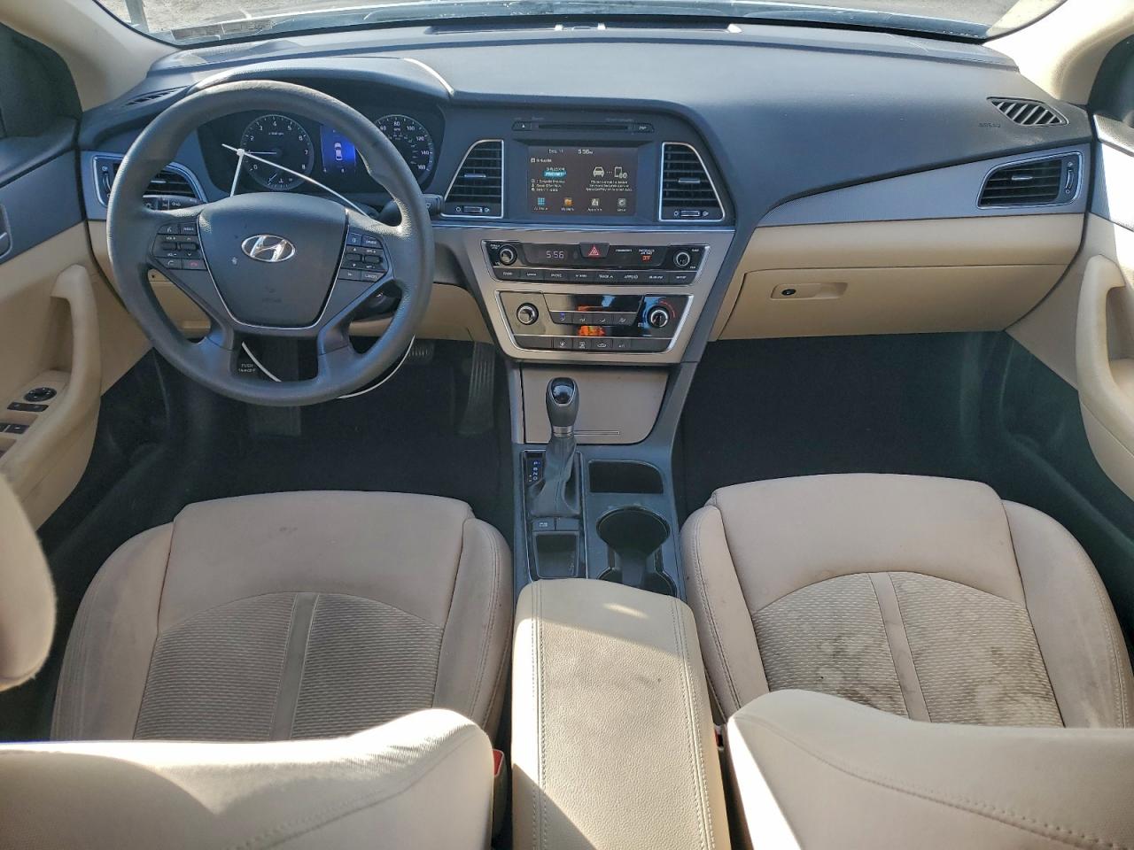 2017 HYUNDAI SONATA SE photo 8