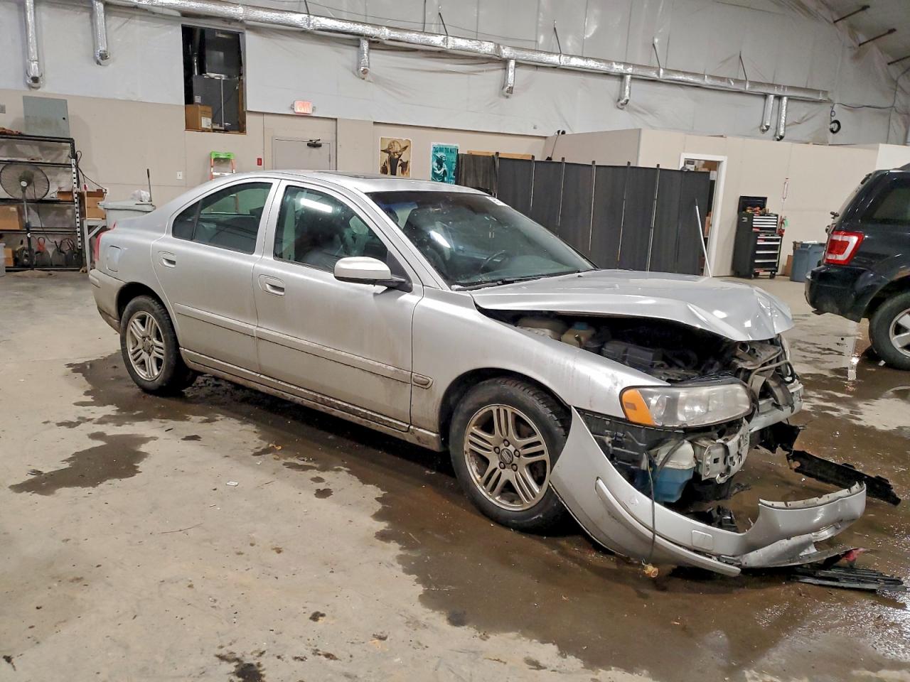 2005 VOLVO S60 2.5T photo 4