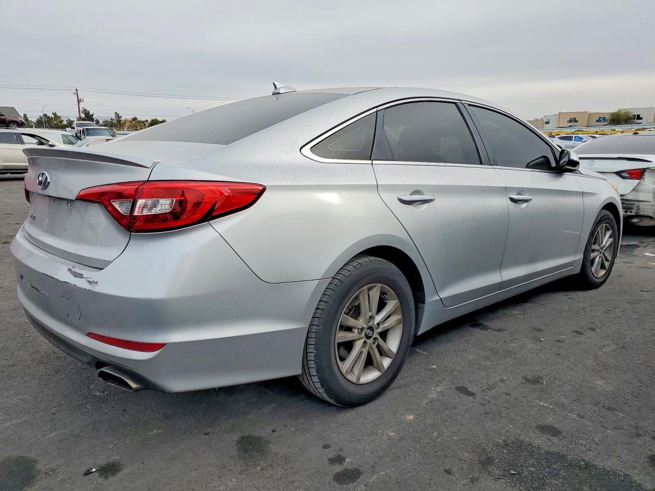 2016 HYUNDAI SONATA SE photo 5