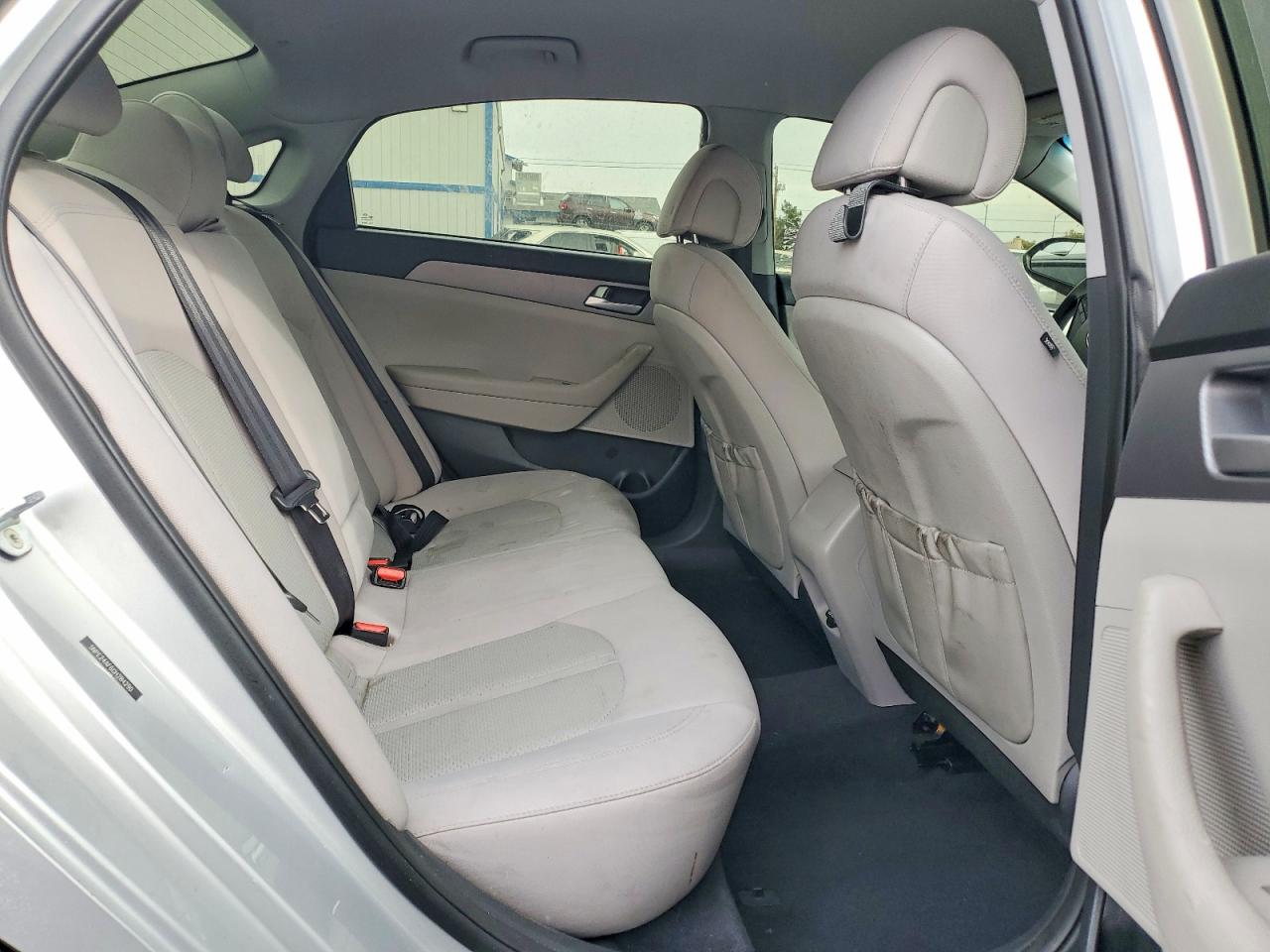 2016 HYUNDAI SONATA SE photo 19