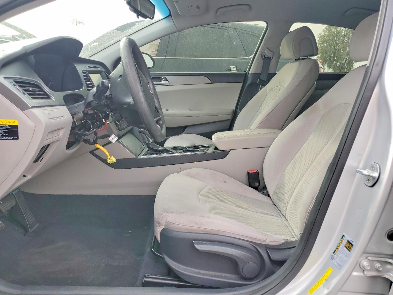 2016 HYUNDAI SONATA SE photo 13