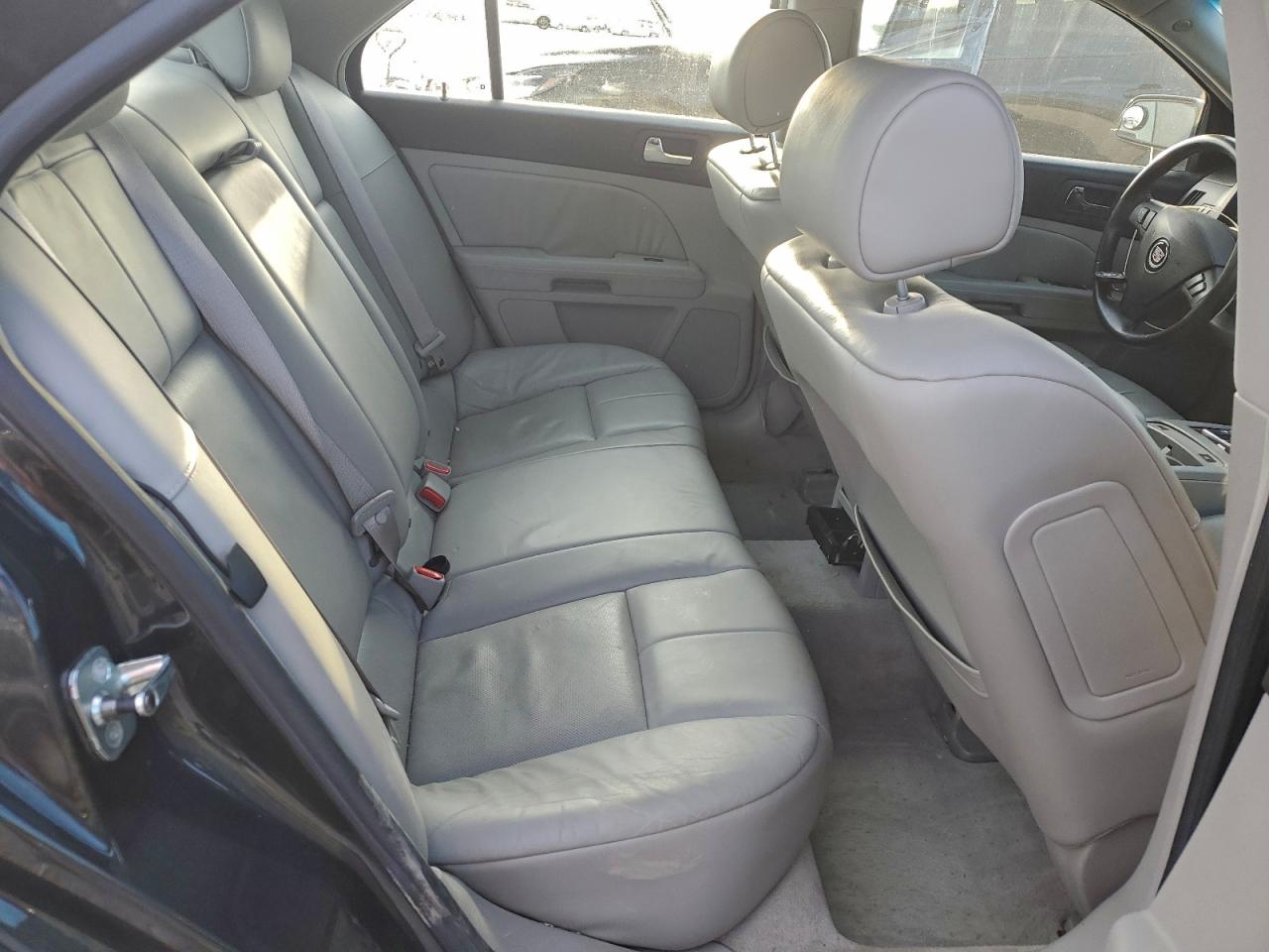 2005 CADILLAC STS photo 10