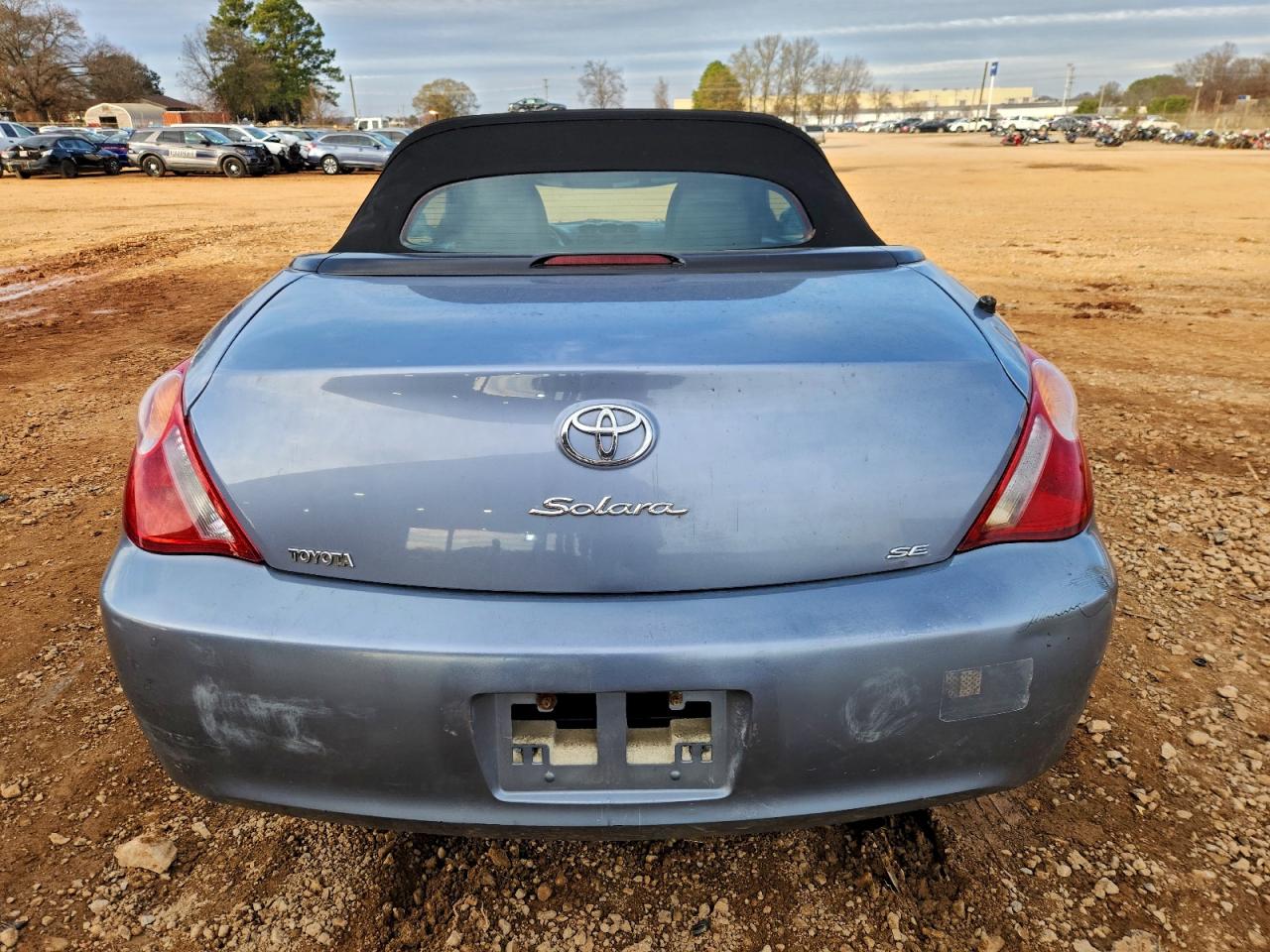 2005 TOYOTA CAMRY SOLARA SE photo 6
