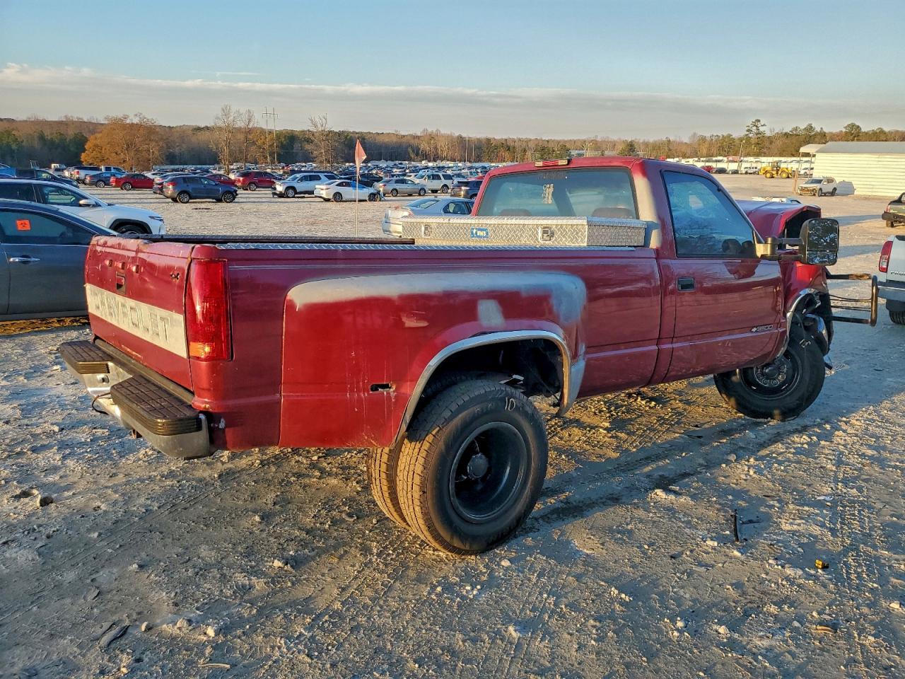 1994 CHEVROLET GMT-400 C3500 photo 3
