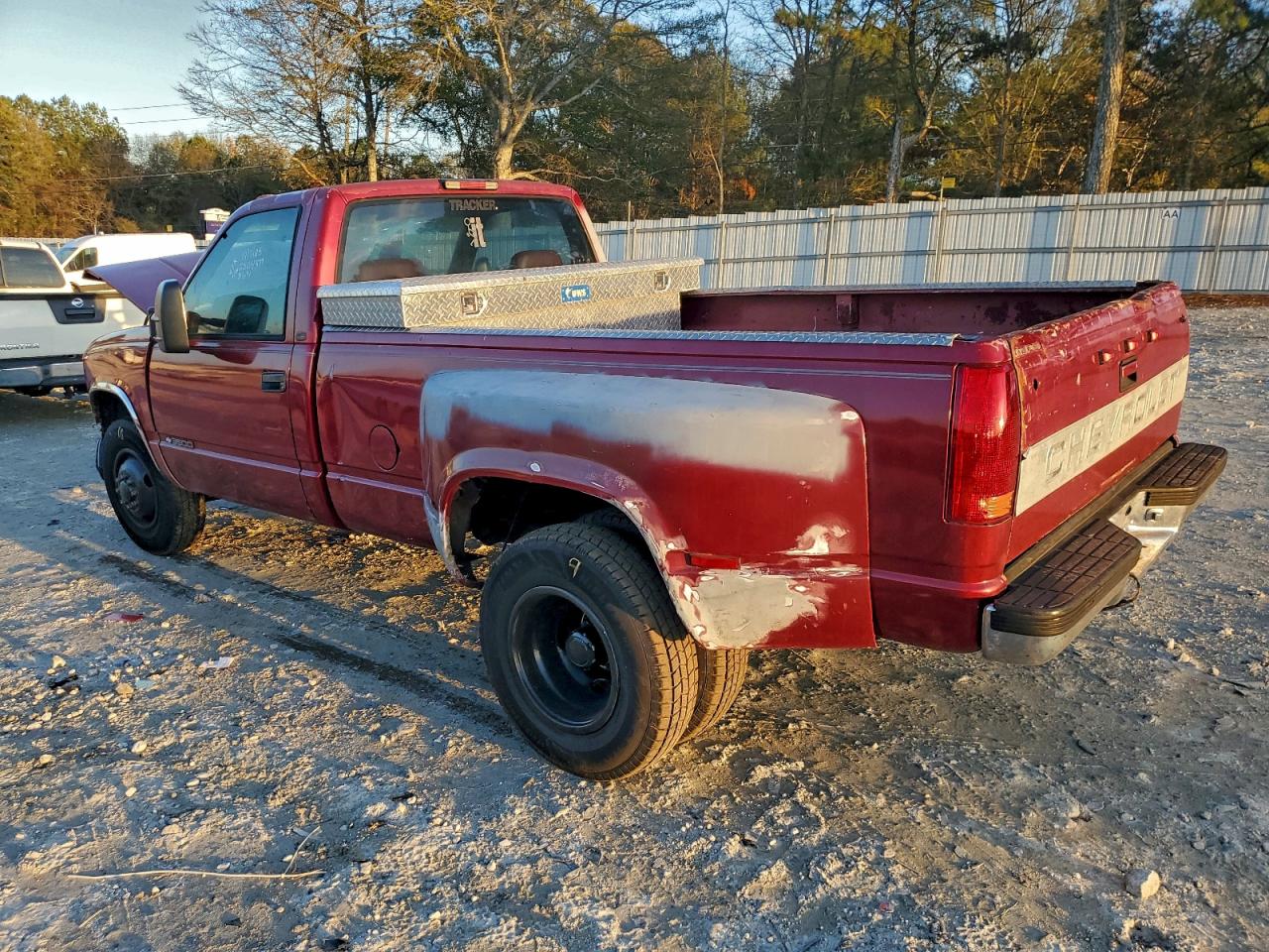 1994 CHEVROLET GMT-400 C3500 photo 2