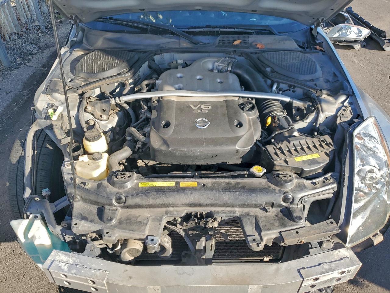 2004 NISSAN 350Z COUPE photo 11