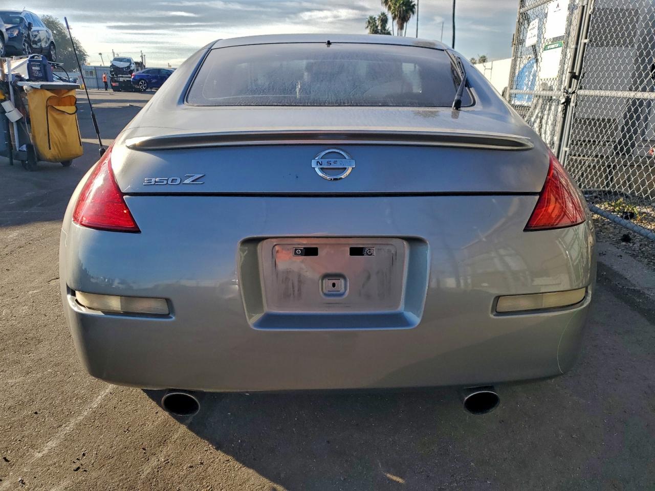 2004 NISSAN 350Z COUPE photo 6
