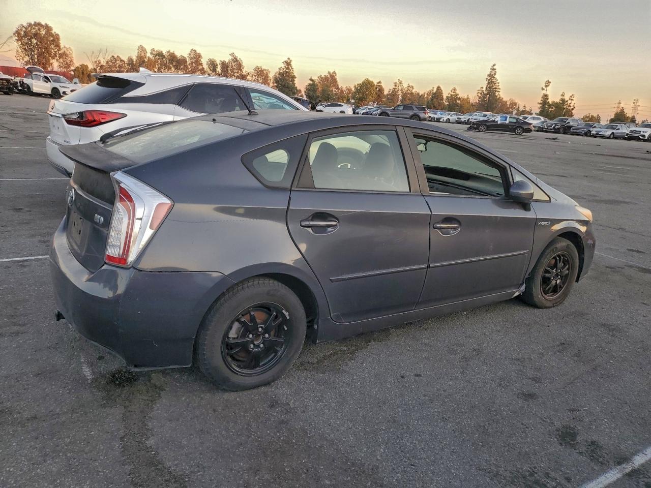 2012 TOYOTA PRIUS photo 3