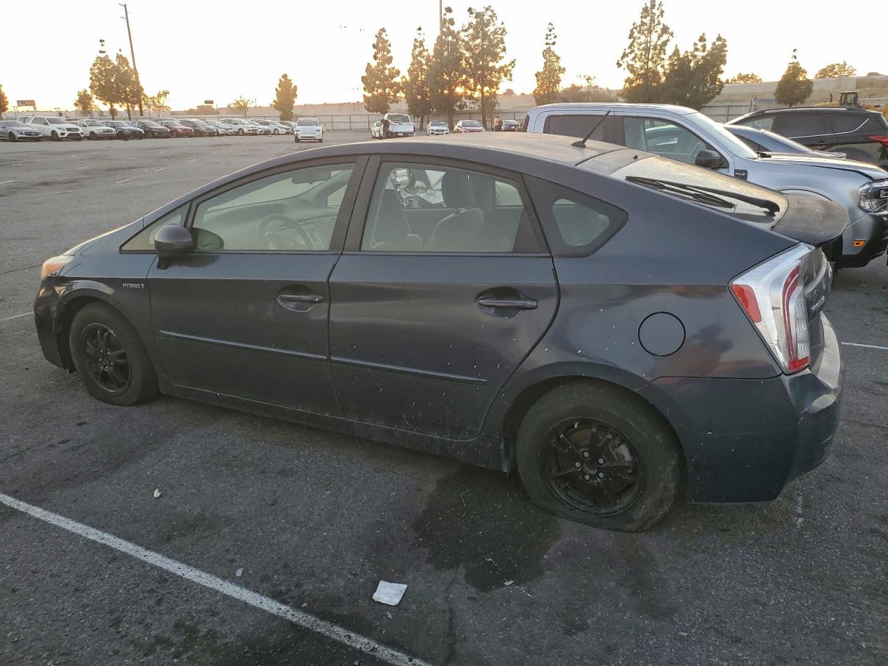 2012 TOYOTA PRIUS photo 2