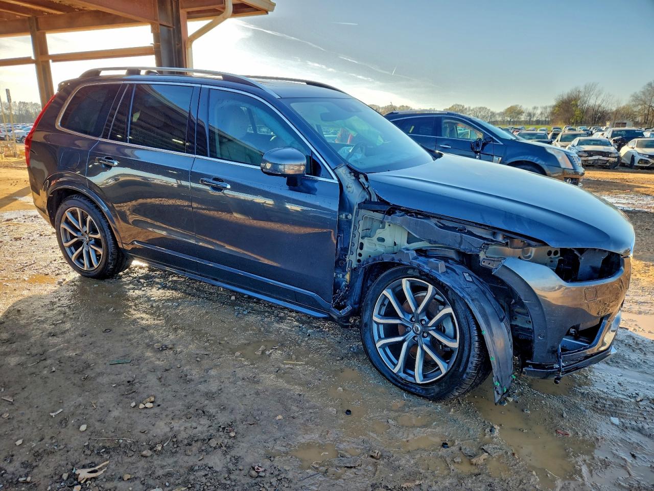 2017 VOLVO XC90 T6 photo 4