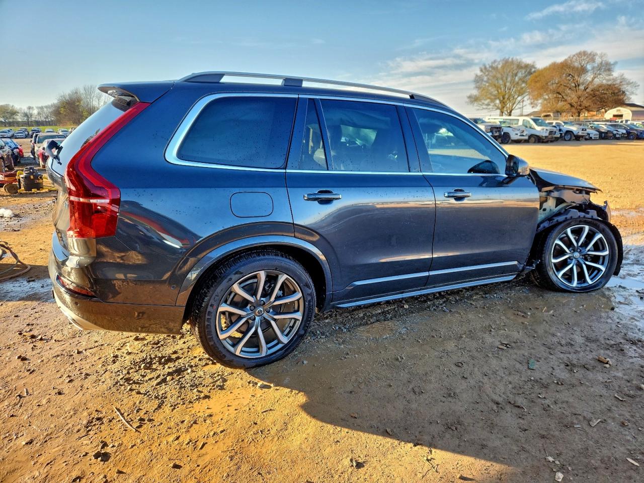 2017 VOLVO XC90 T6 photo 3