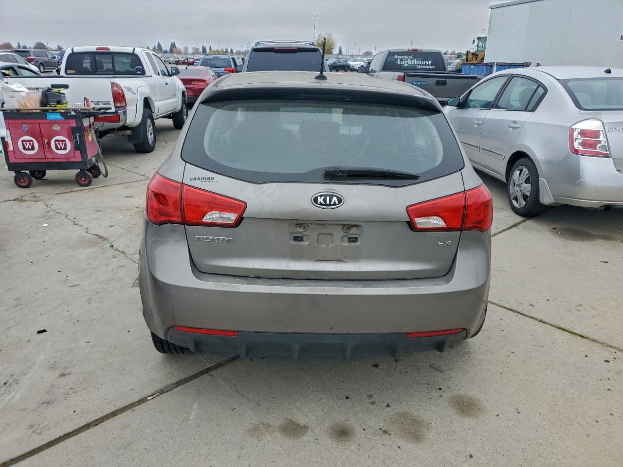 2012 KIA FORTE EX photo 6