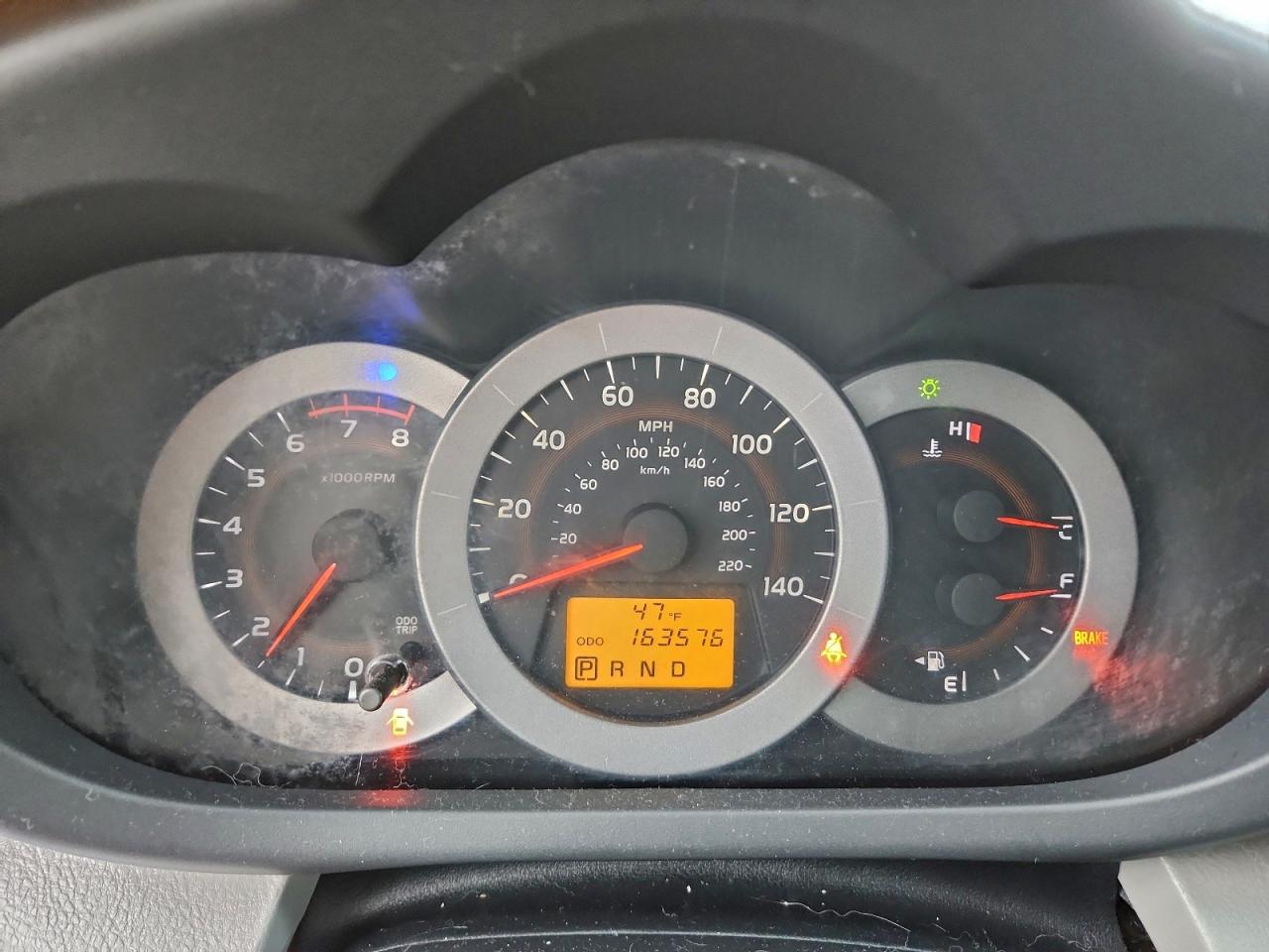 2010 TOYOTA RAV4 photo 9