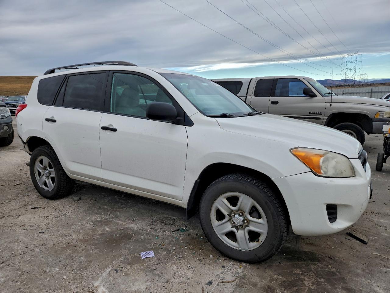 2010 TOYOTA RAV4 photo 4