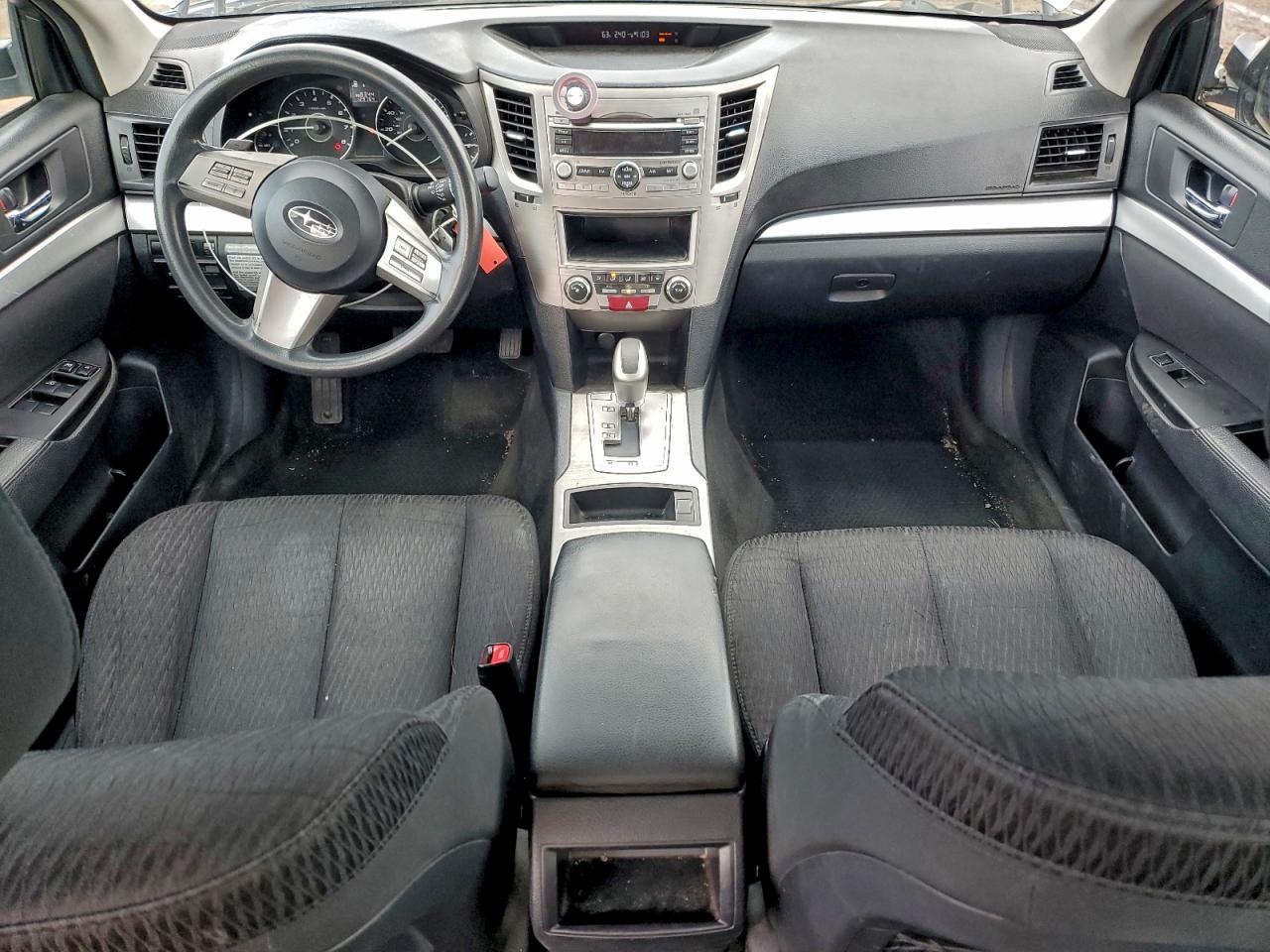 2011 SUBARU LEGACY 2.5I photo 8
