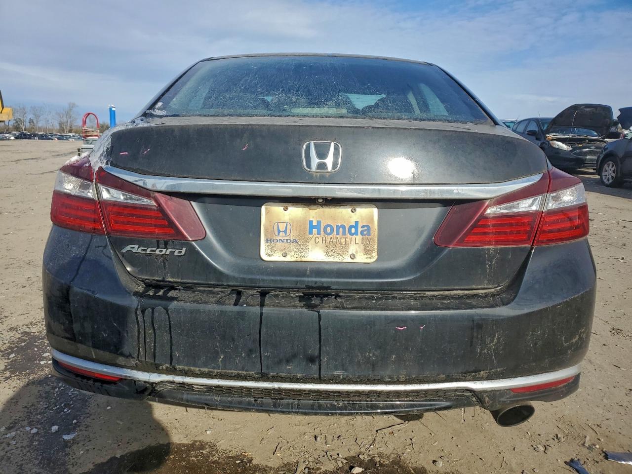 2016 HONDA ACCORD LX photo 6