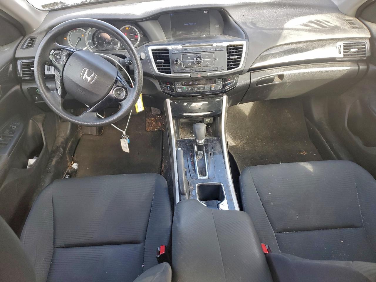 2016 HONDA ACCORD LX photo 8
