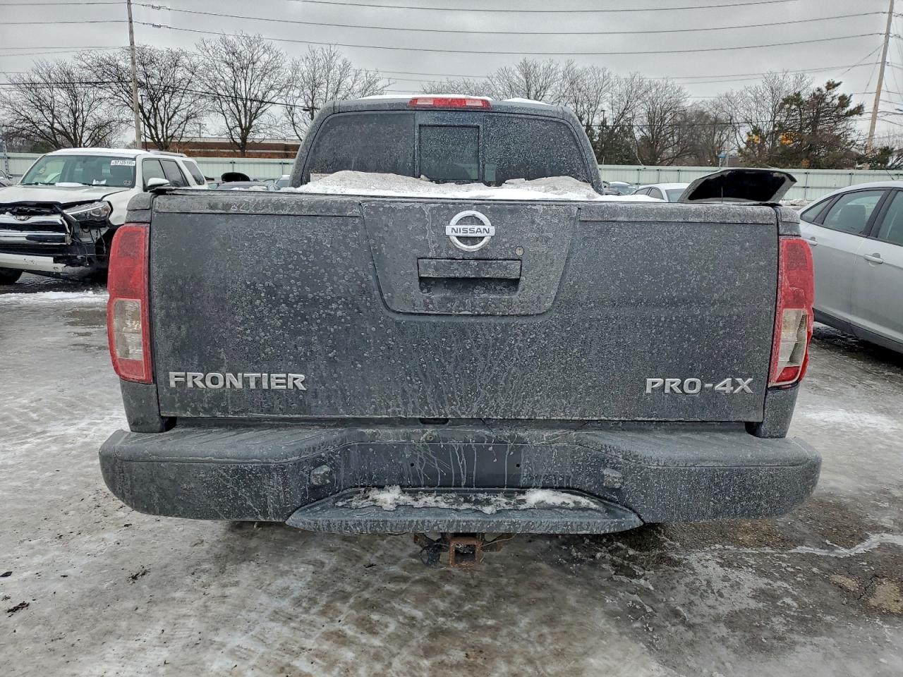 2010 NISSAN FRONTIER KING CAB SE photo 6