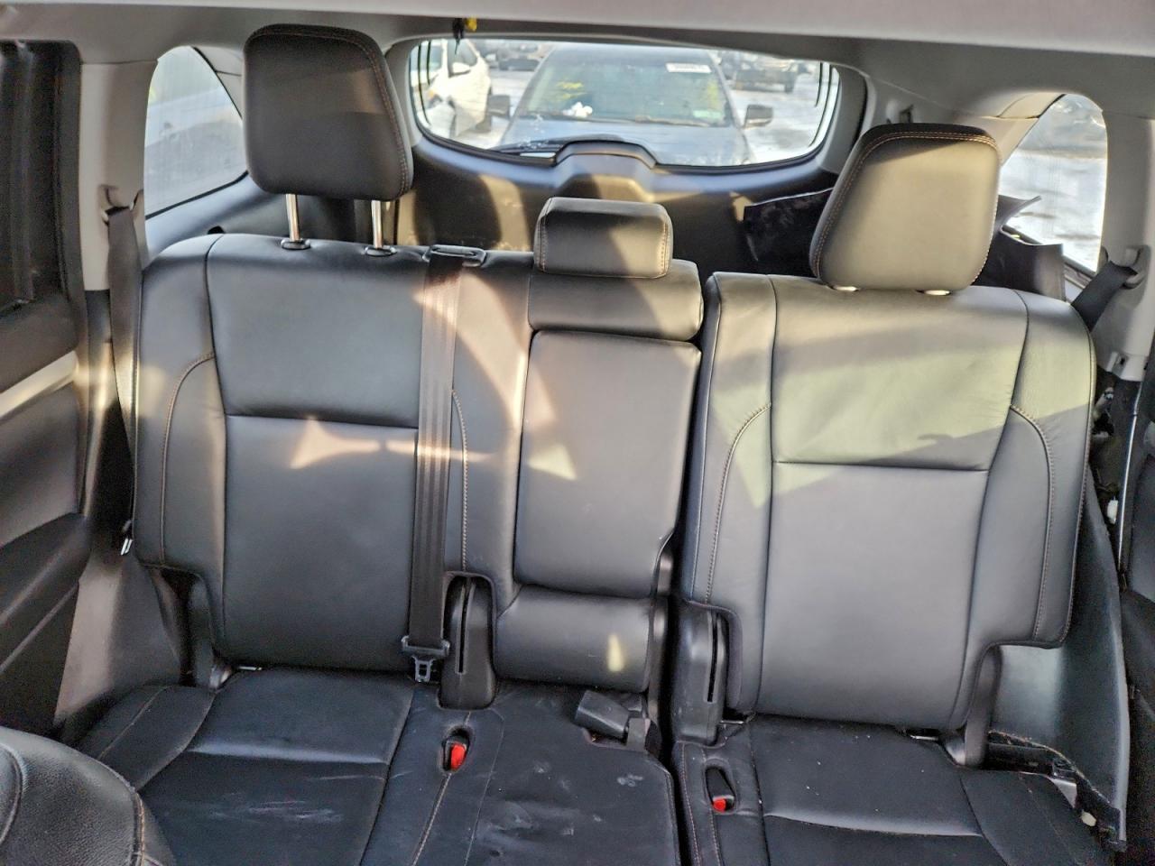 2018 TOYOTA HIGHLANDER SE photo 10