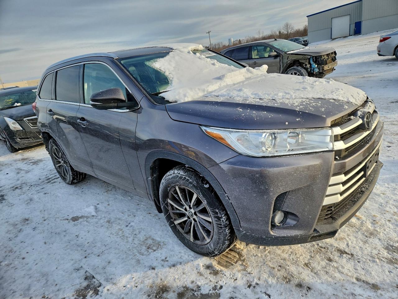 2018 TOYOTA HIGHLANDER SE photo 4