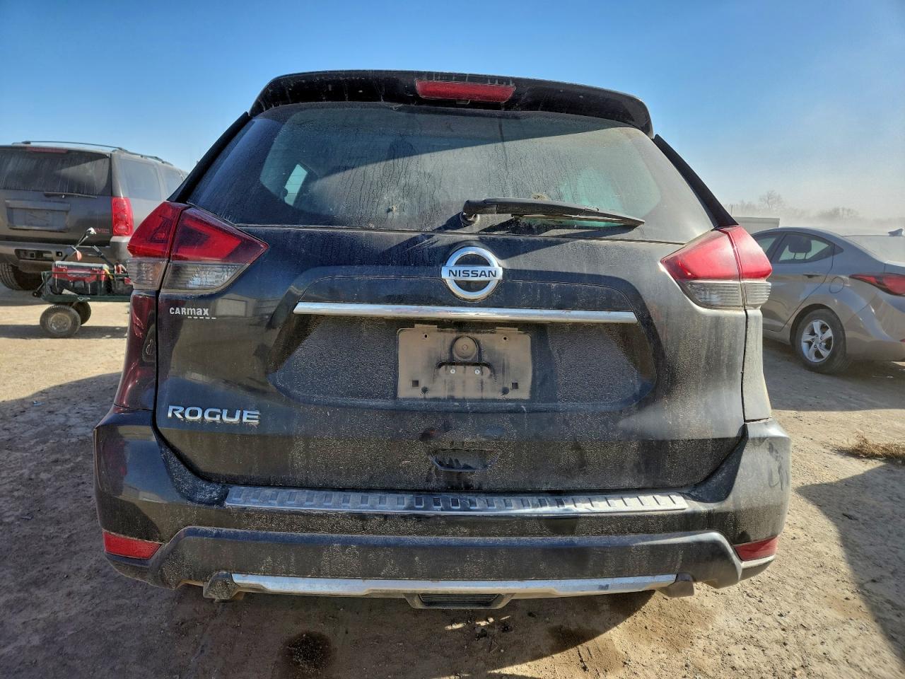 2018 NISSAN ROGUE S photo 6