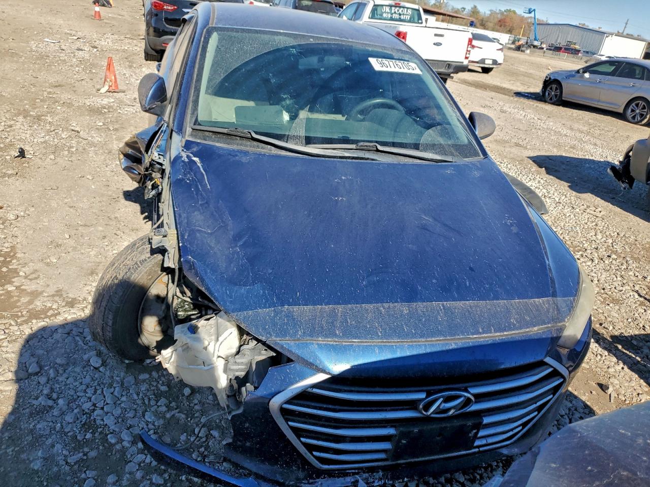 2017 HYUNDAI ELANTRA SE photo 5