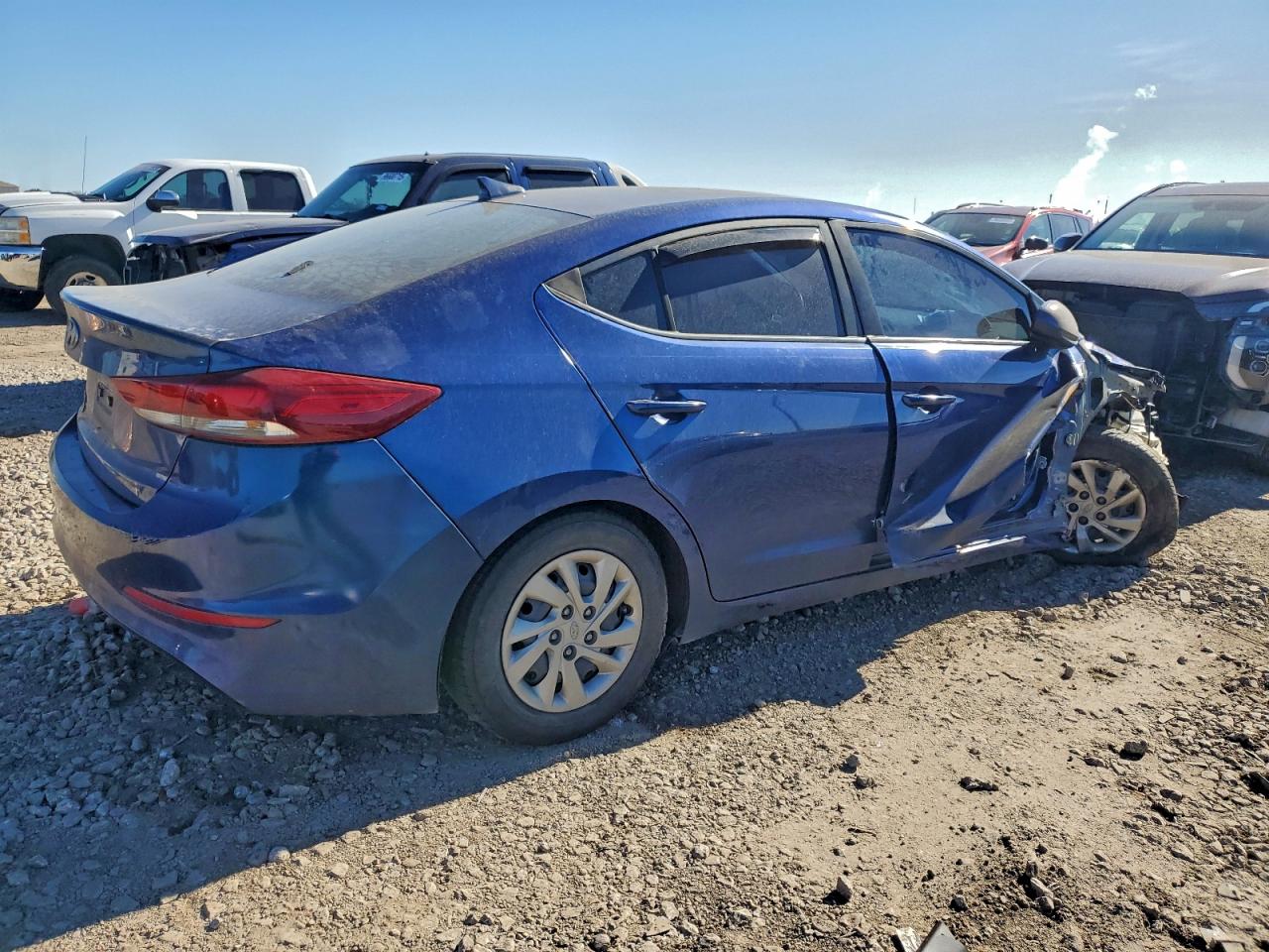 2017 HYUNDAI ELANTRA SE photo 3