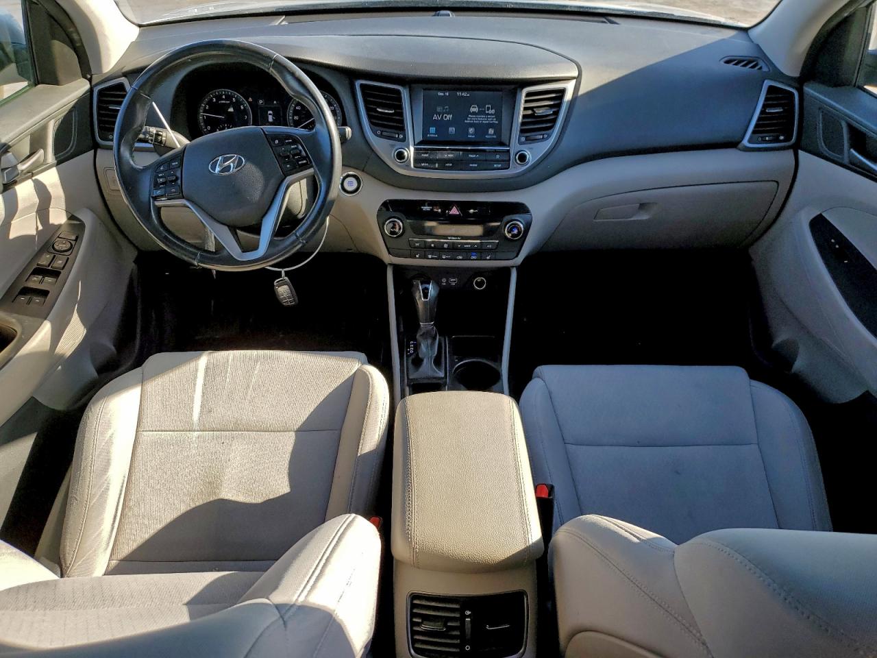 2018 HYUNDAI TUCSON VALUE photo 8