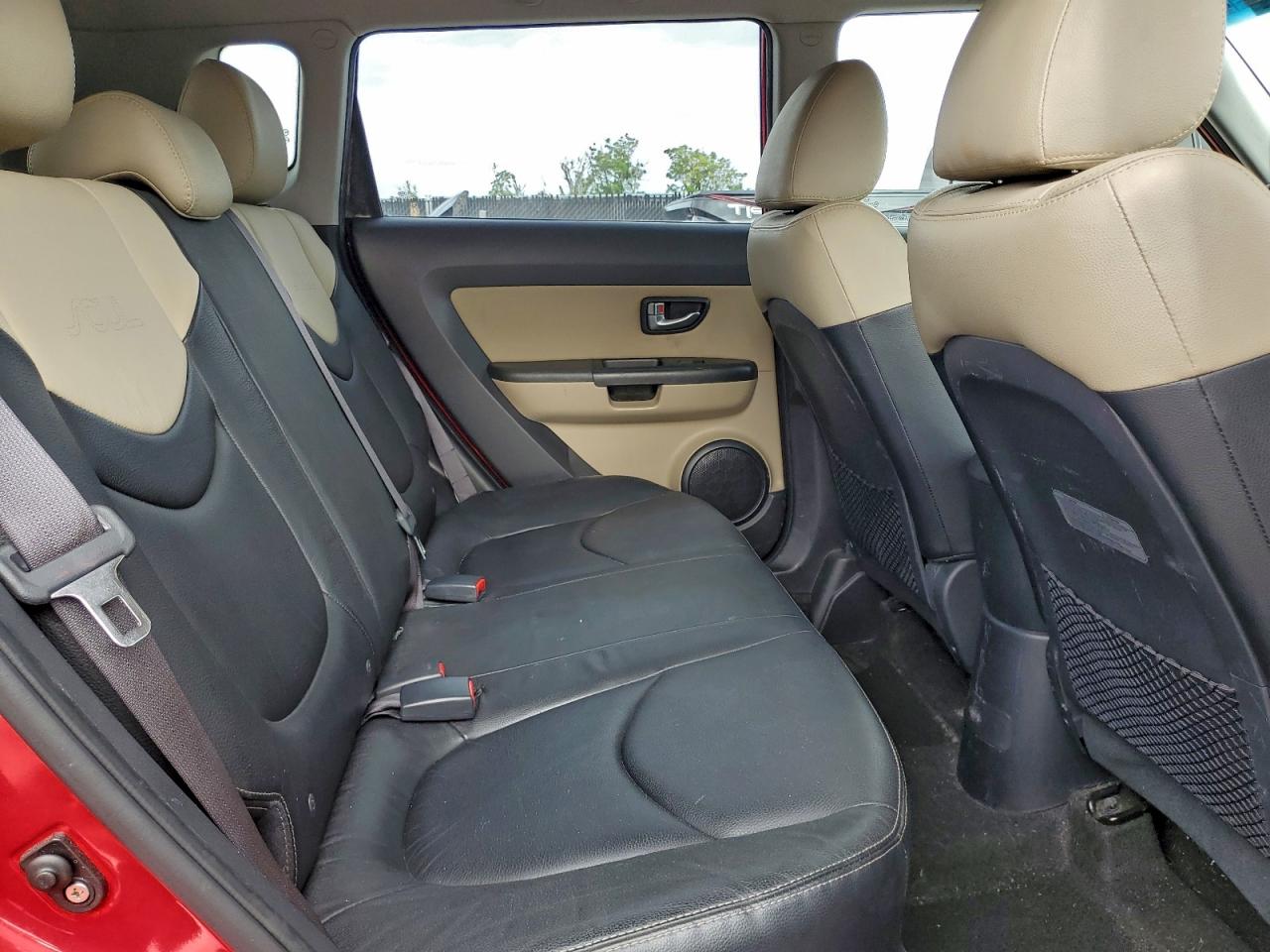 2013 KIA SOUL + photo 10