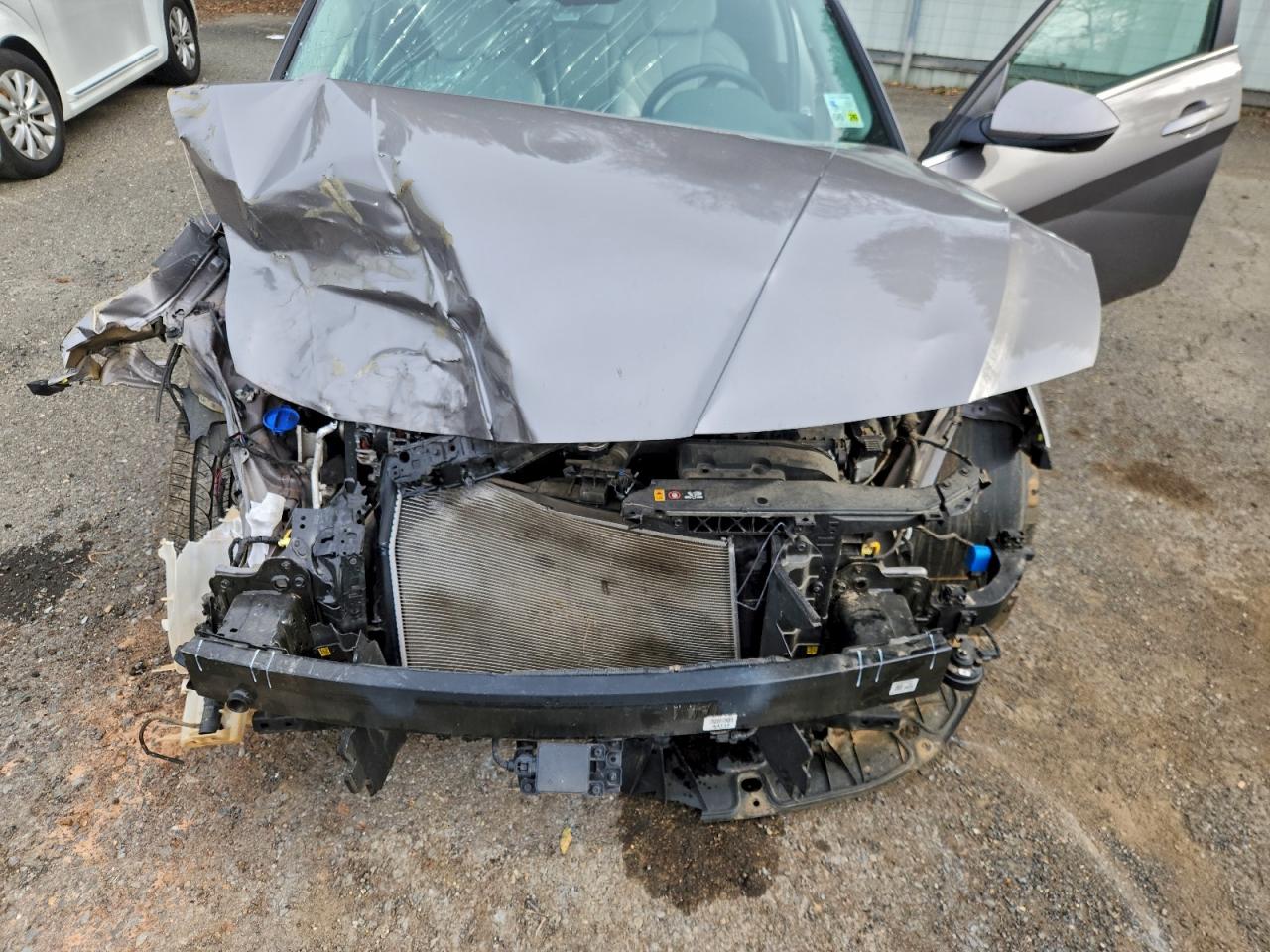 2022 HYUNDAI ELANTRA LIMITED photo 11