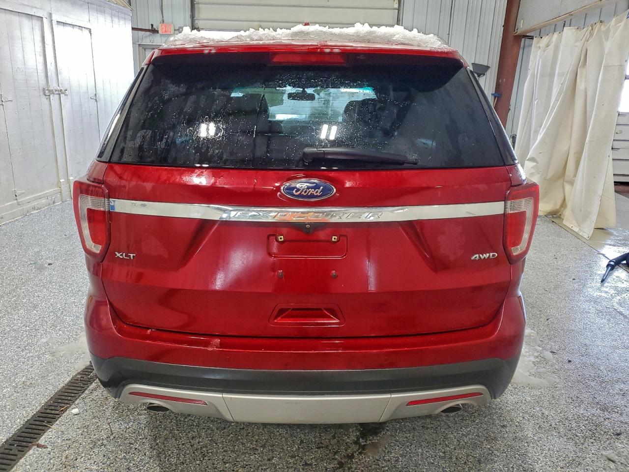 2016 FORD EXPLORER XLT photo 21
