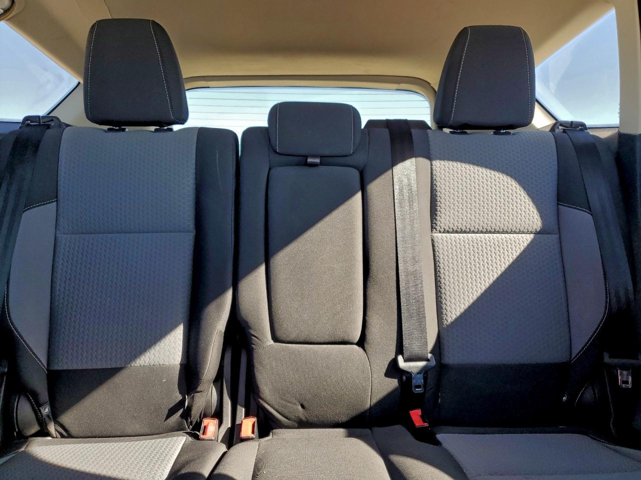 2017 FORD ESCAPE SE photo 10