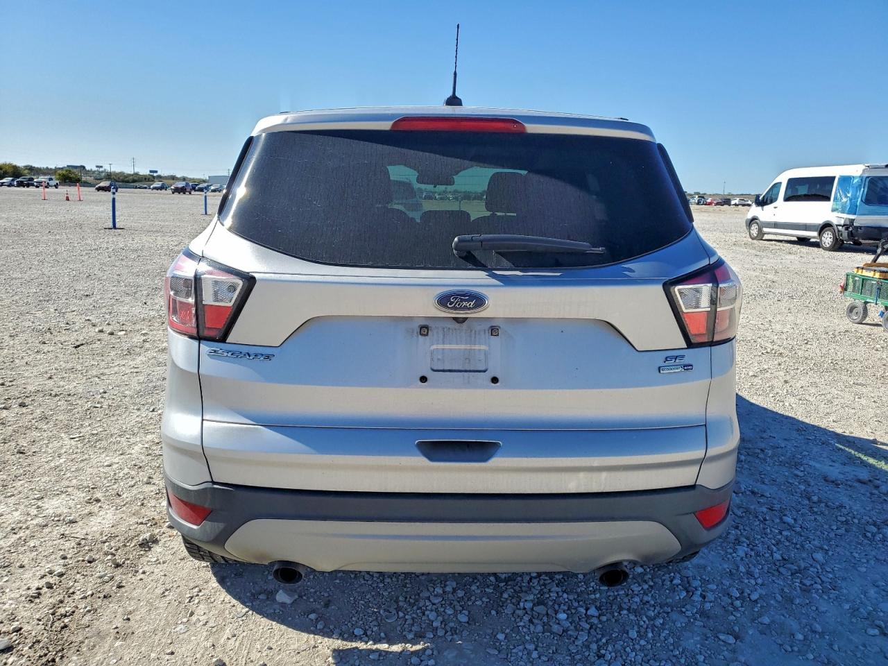 2017 FORD ESCAPE SE photo 6