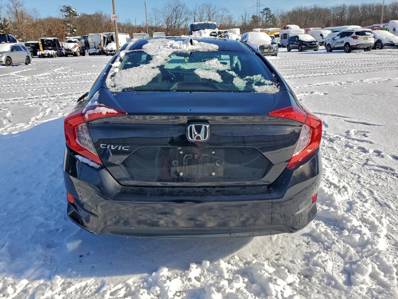2017 HONDA CIVIC EX photo 6