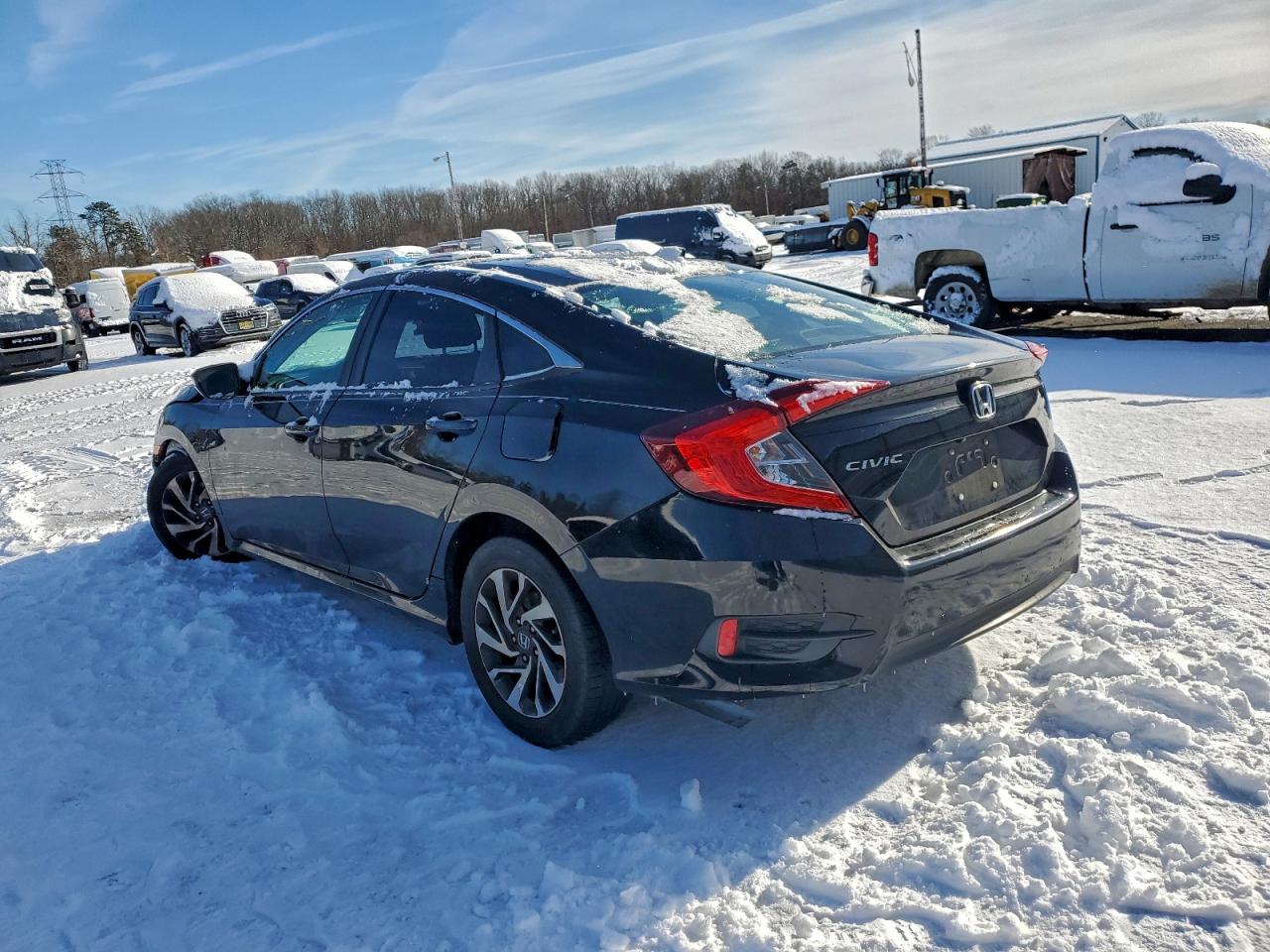 2017 HONDA CIVIC EX photo 2