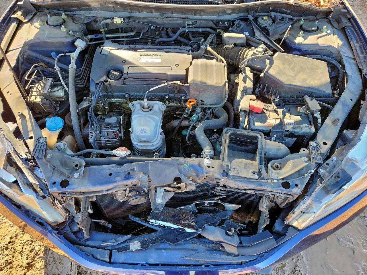 2016 HONDA ACCORD LX photo 11