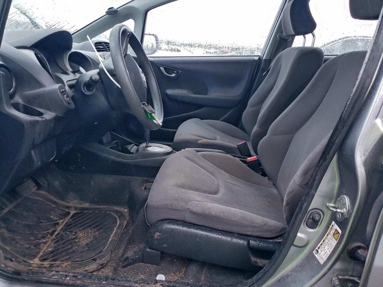 2009 HONDA FIT photo 7