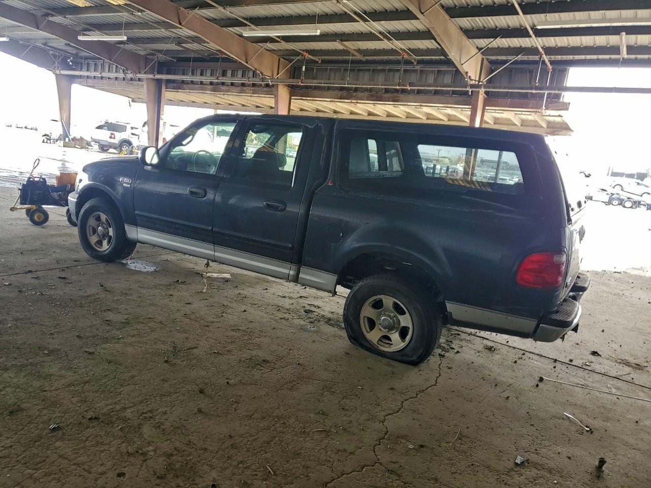 2001 FORD F150 SUPERCREW photo 2