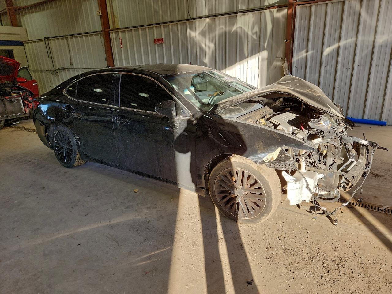 2013 LEXUS ES photo 4