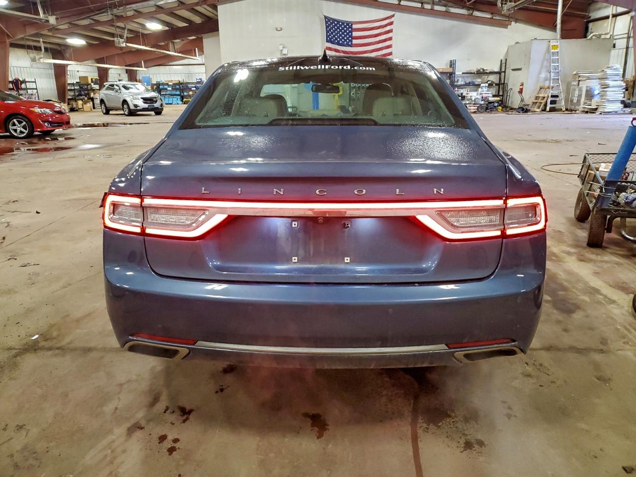 2019 LINCOLN CONTINENTAL SELECT photo 6
