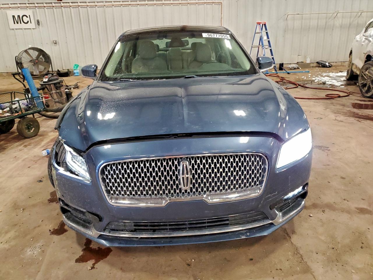 2019 LINCOLN CONTINENTAL SELECT photo 5